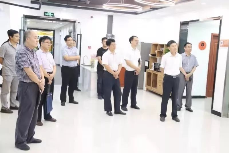 市人社局*党**组书记、局长程继峰调研就业创业和人力资源服务产业发展工作