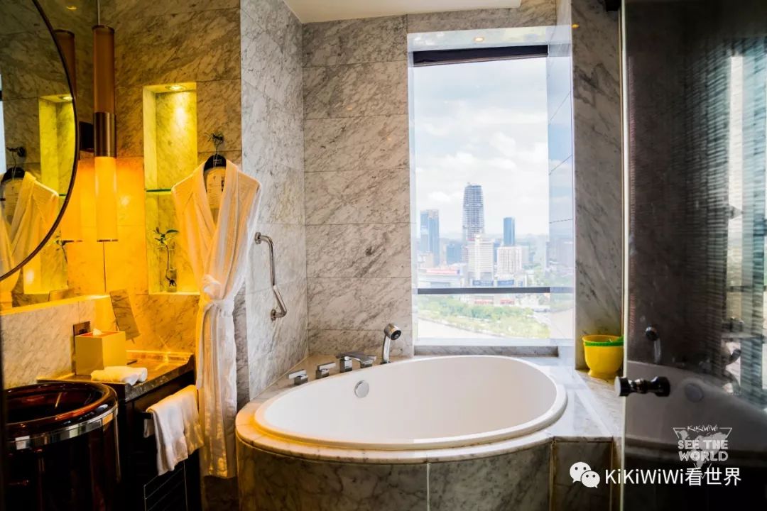 舟山威斯汀离普陀山远吗,舟山威斯汀对应的岛