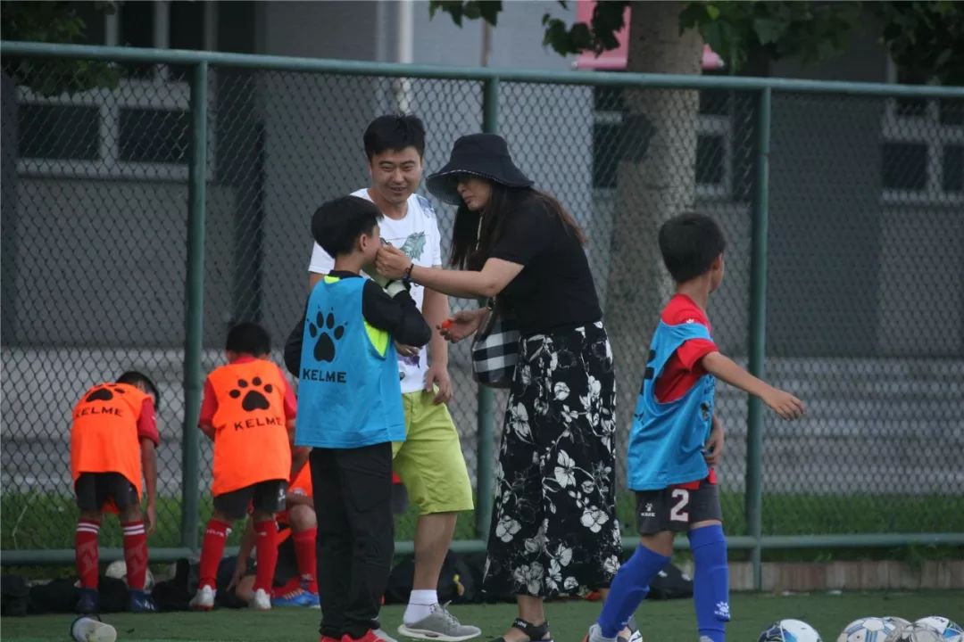 「青训」辽宁宏运足球俱乐部U9-U11梯队选拔训练营今日开营