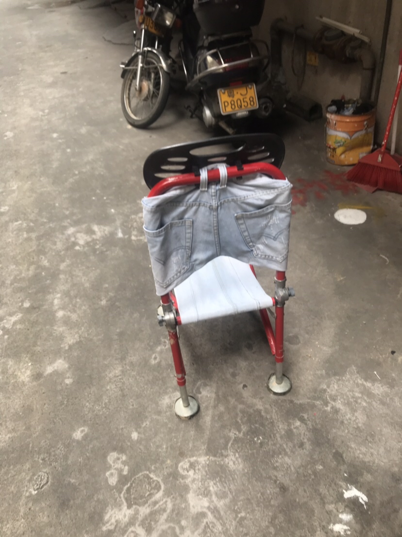 牛仔裤爆改马鞍包,牛仔裤爆改辣妹裤