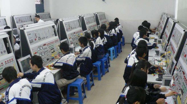 巴中市所有幼儿园收费标准是多少,巴中公办幼儿园一期多少钱