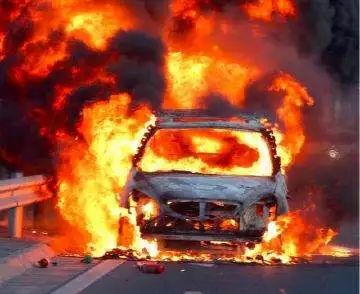 沧州车辆自燃北环,沧州车辆自燃事件
