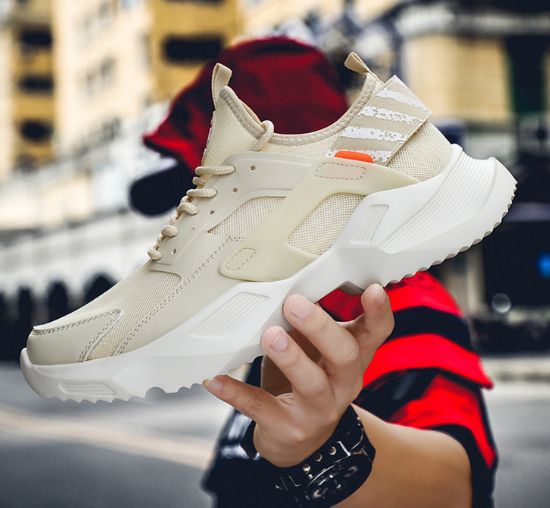 这款鞋！让整条街的回头率都归你！舒服的如同踩棉花！帅到不像实力派