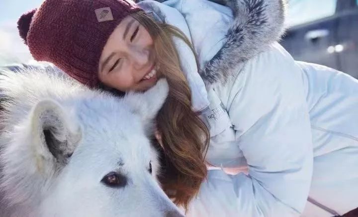 16岁姑娘放弃美籍中国夺冠,15岁混血女夺冠