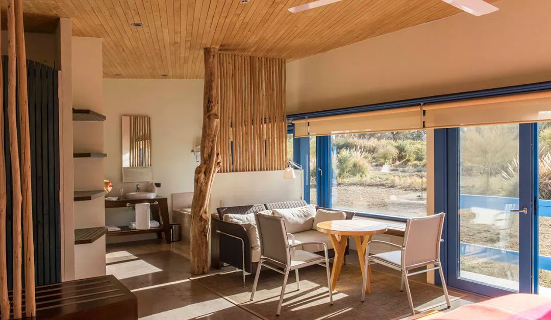 小屋到小屋的远足，走出心中世界