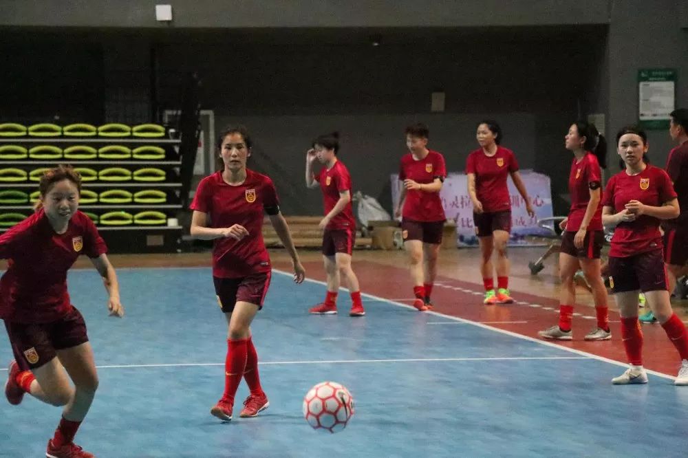 迎大运蓉港公益足球赛多少门票,青白江区运动会足球