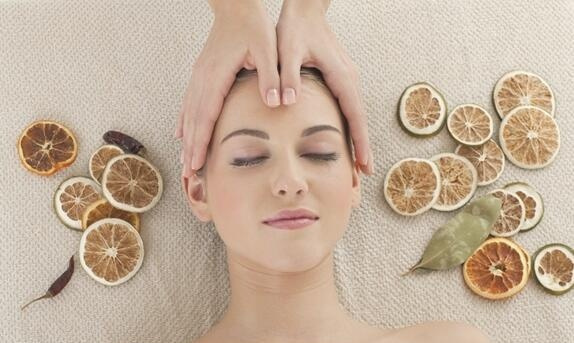 皮肤出现红血丝怎么治,皮肤红血丝怎么治疗和修复