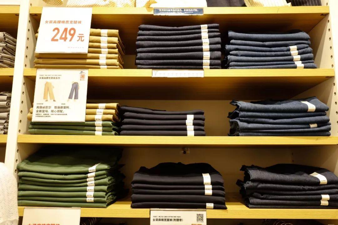 国外人也爱穿优衣库吗,为什么富豪喜欢穿优衣库