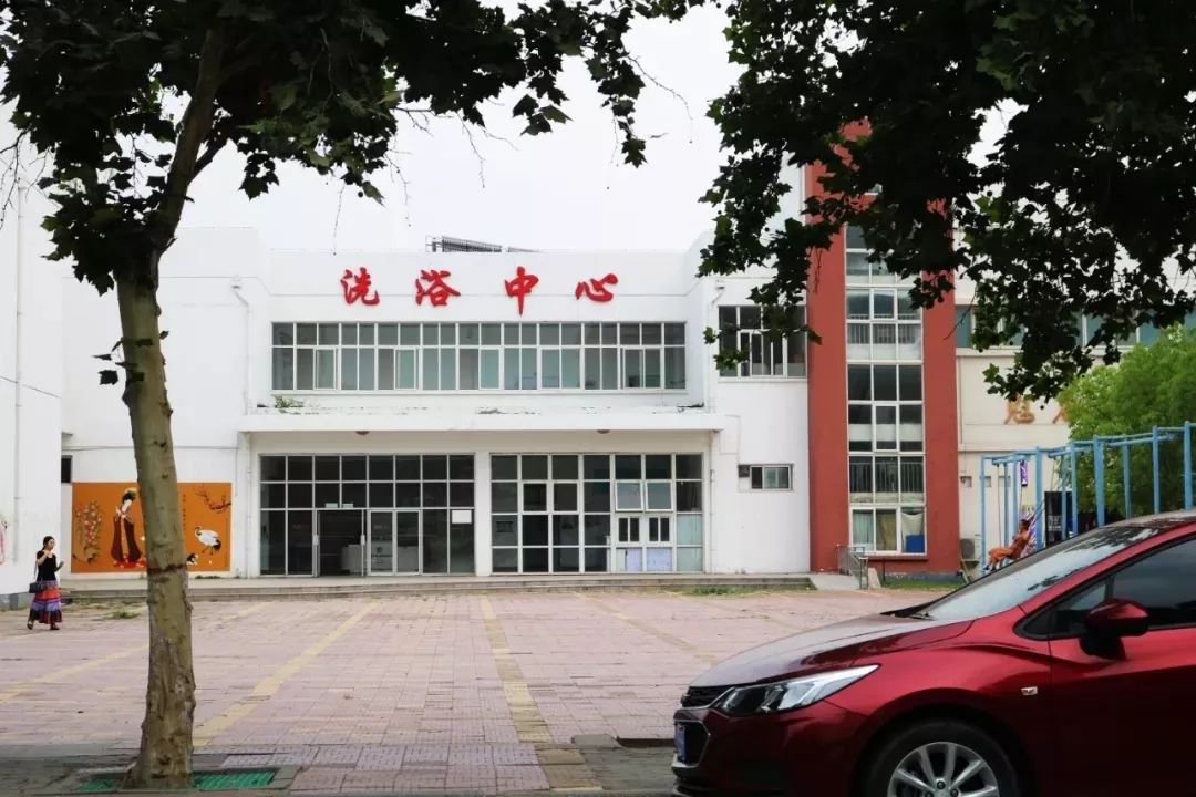 高校宿舍楼一个多少钱,河南各大学宿舍住宿条件怎么样