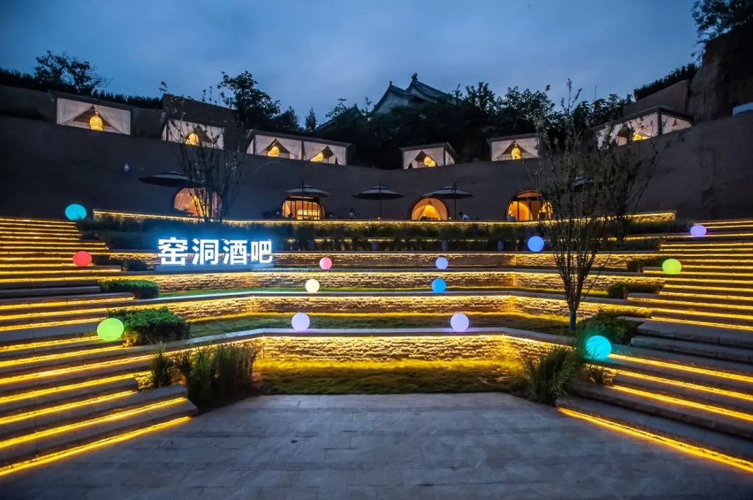 郑州新式酒吧,郑州新地标酒吧