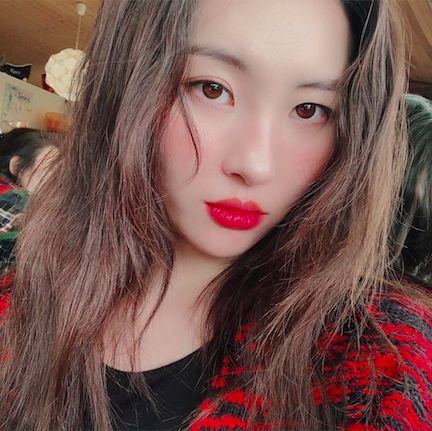 泫雅最新发型,泫雅同款发型黑长直