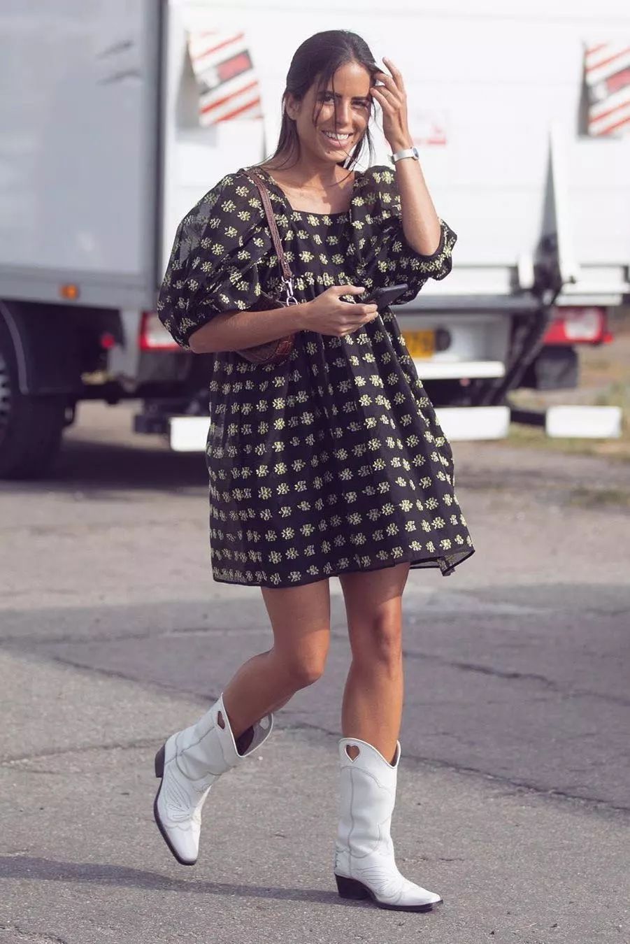 秋款裙子减龄显瘦洋气上档次,秋冬黑红裙子大码胖mm显瘦遮肉