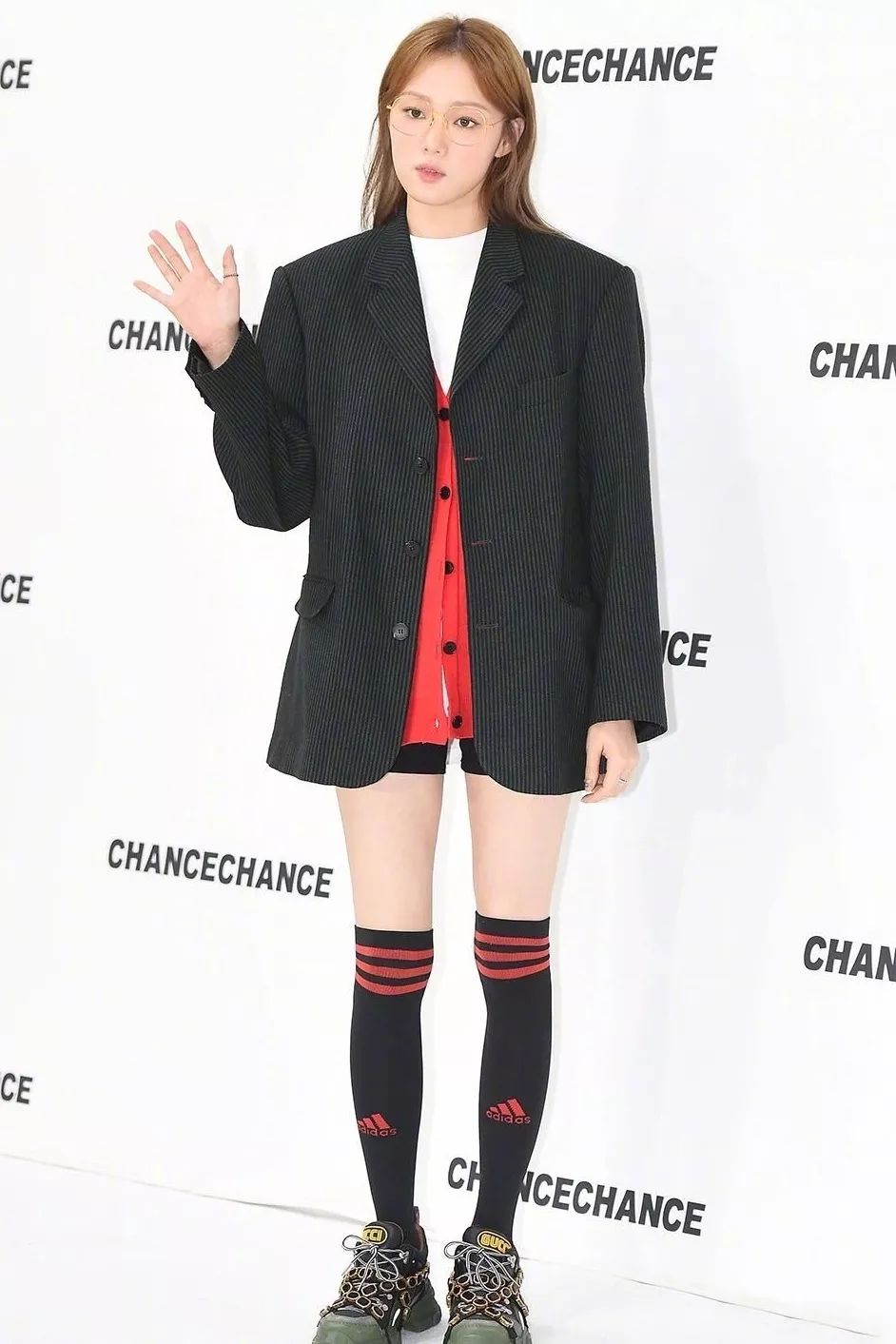 杨幂同款卷边袜,杨幂波点袜时尚大片