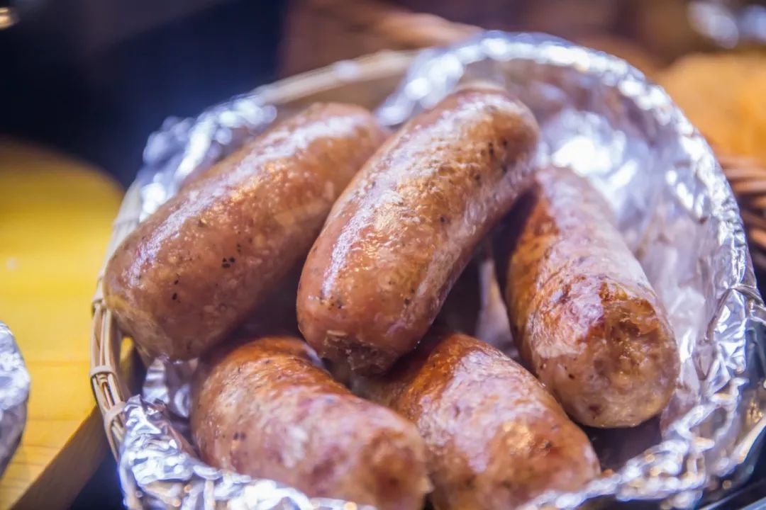 拿着3000的工资环游世界,没钱怎么去环游世界