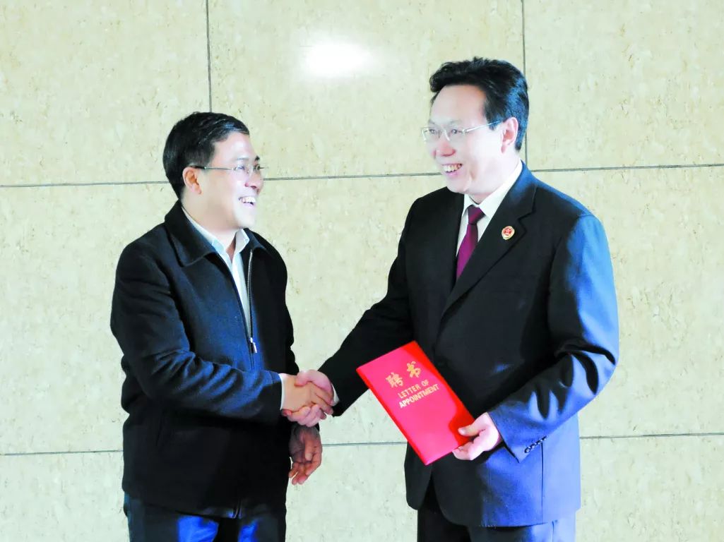 教师节礼物！“法治副校长”送给学生的寄语