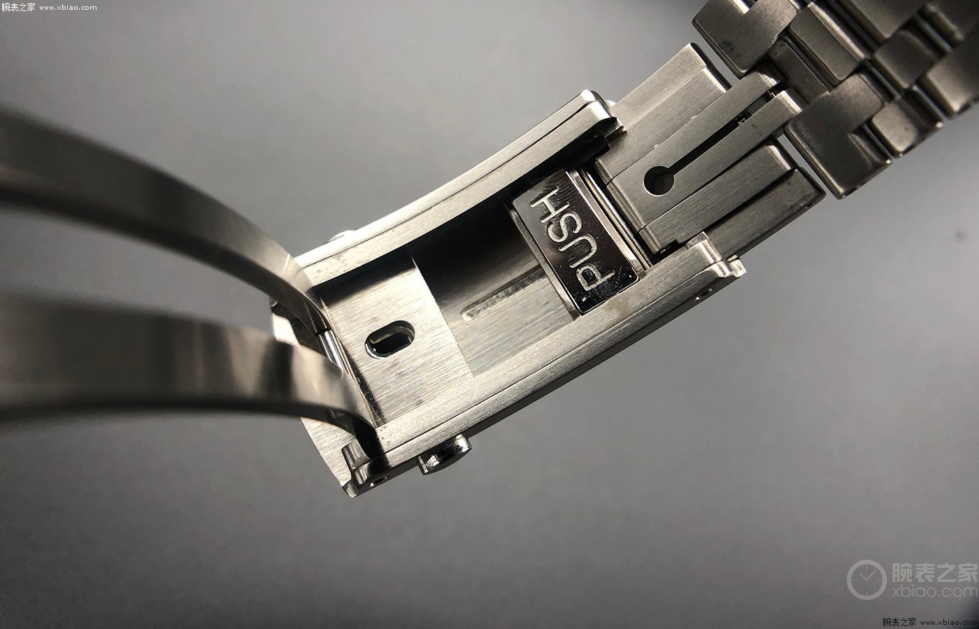 欧米茄海马300米，适合国人的名表