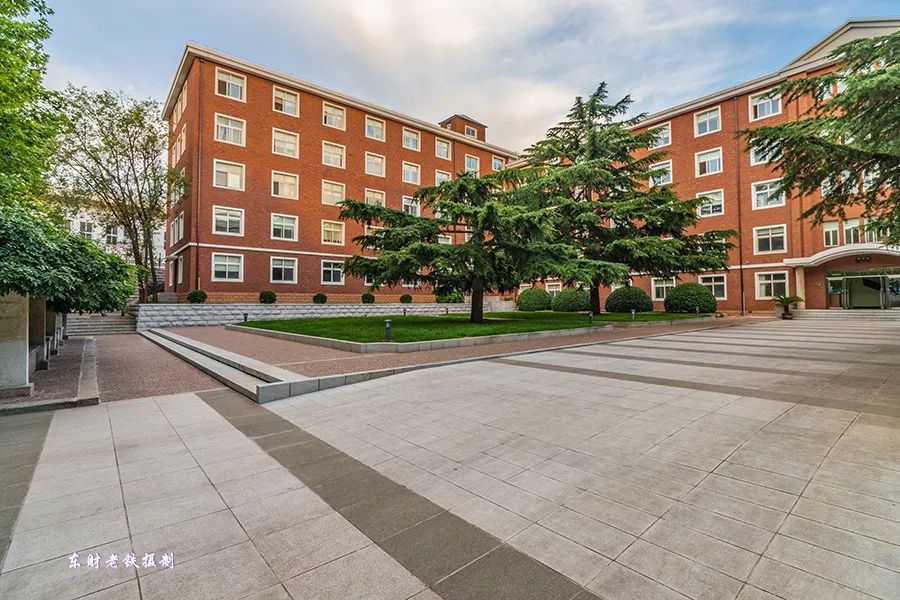 东财大学校园生活,东财校园实景图