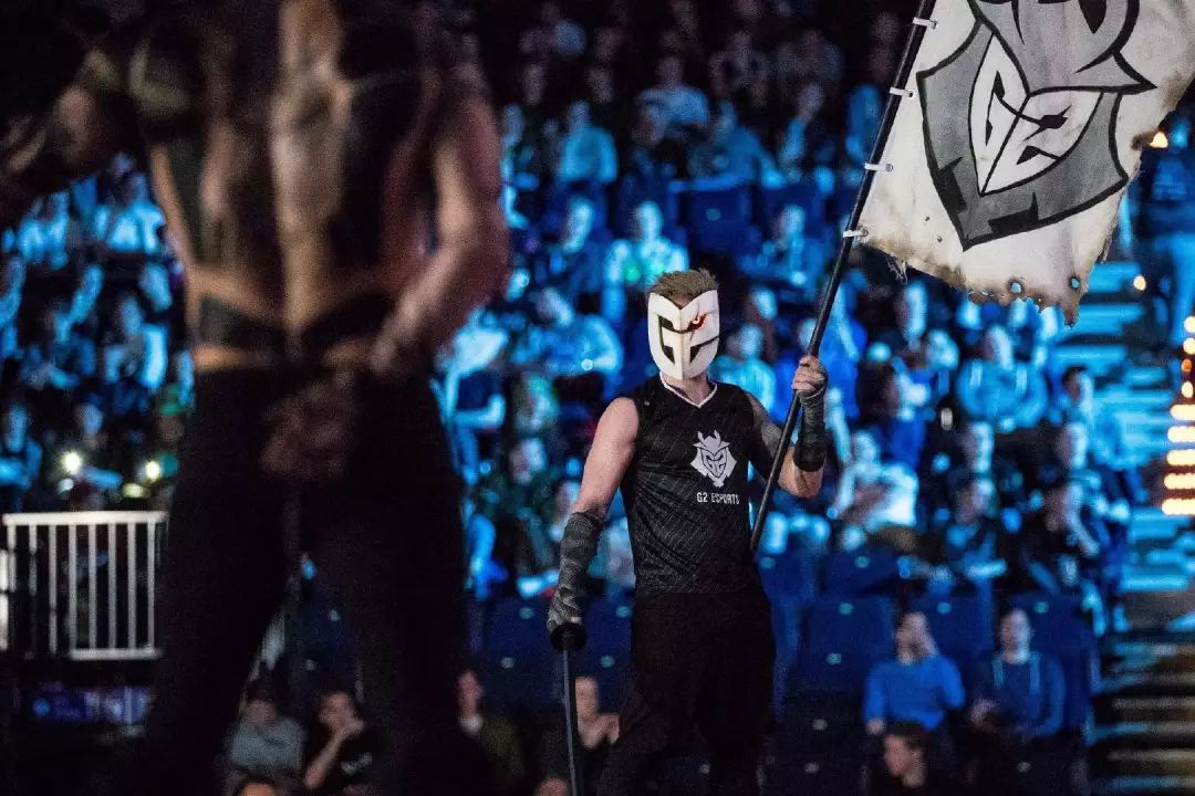 UOL故事：重生之我是独联体战队