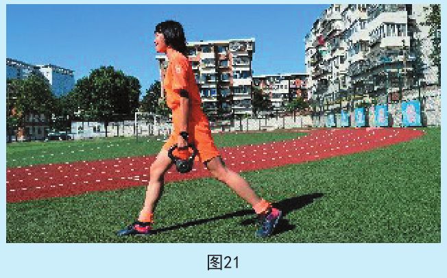 青少年足球教学与训练问题,小学足球体能和力量训练方法