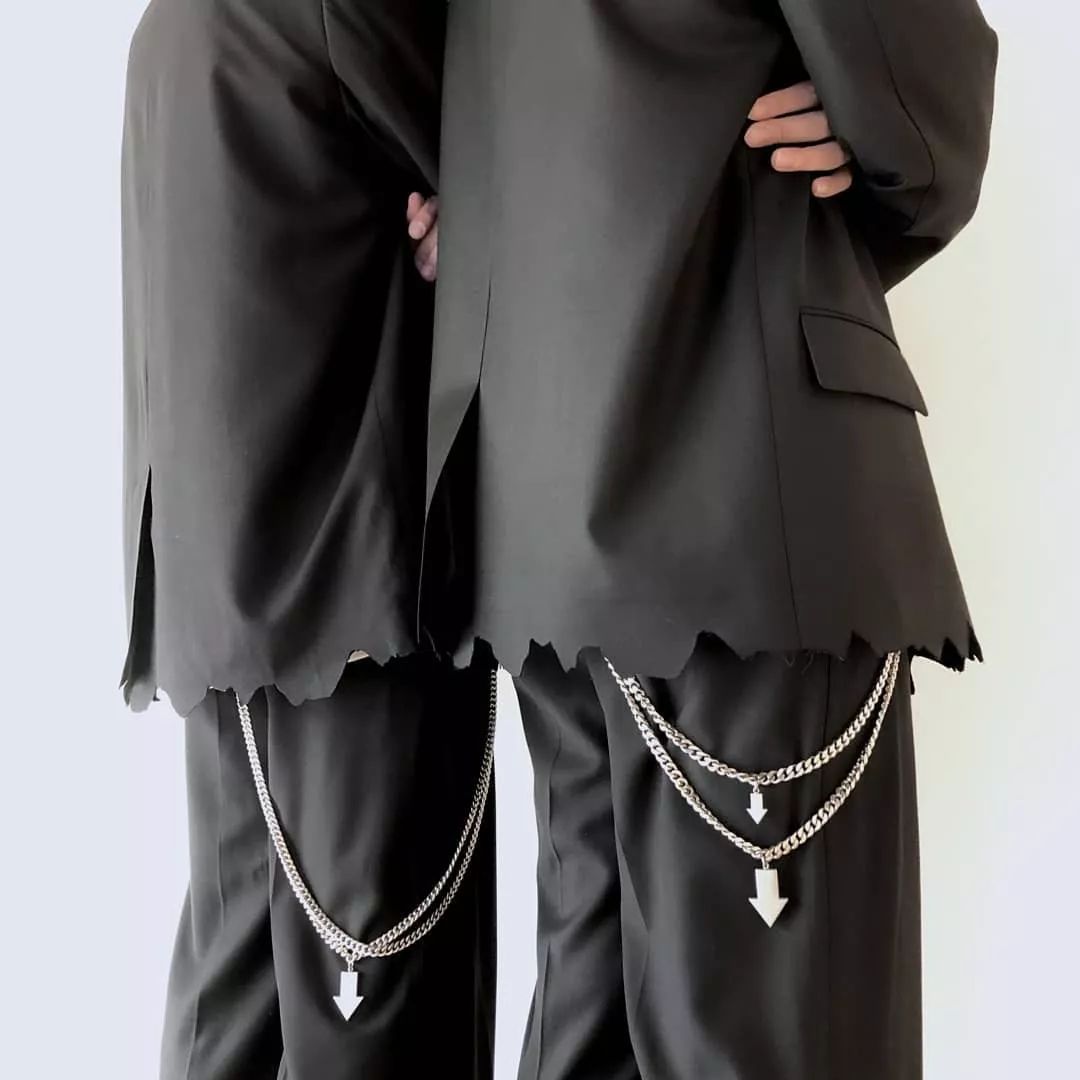 有哪些既不贵又好看的潮牌,好看又平价的韩国潮牌