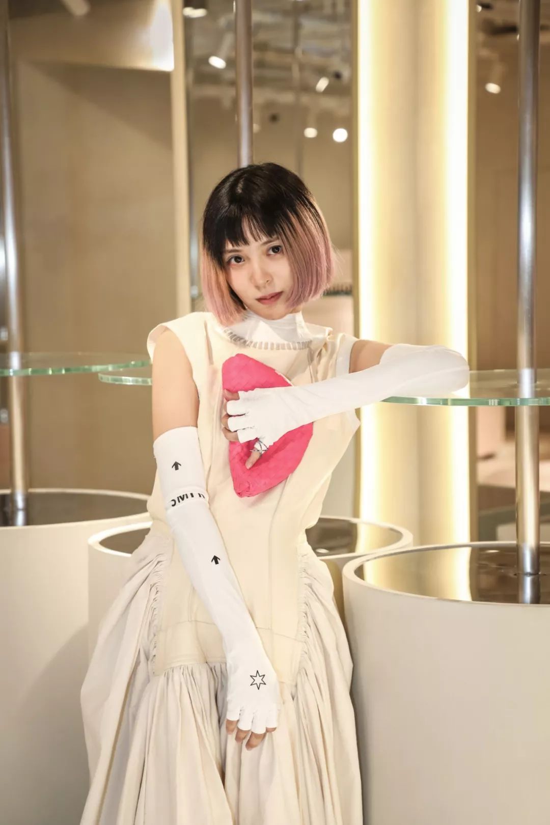 有哪些既不贵又好看的潮牌,好看又平价的韩国潮牌