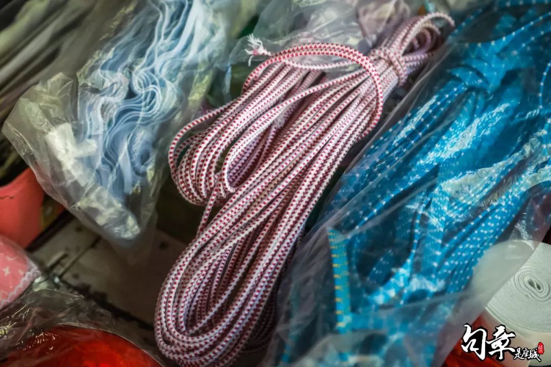 东横街老店的最后一天，我回到了中城小学