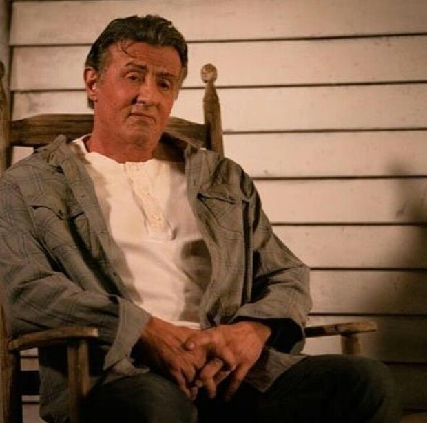 第一滴血5:电锯惊魂级别的血腥*力暴**