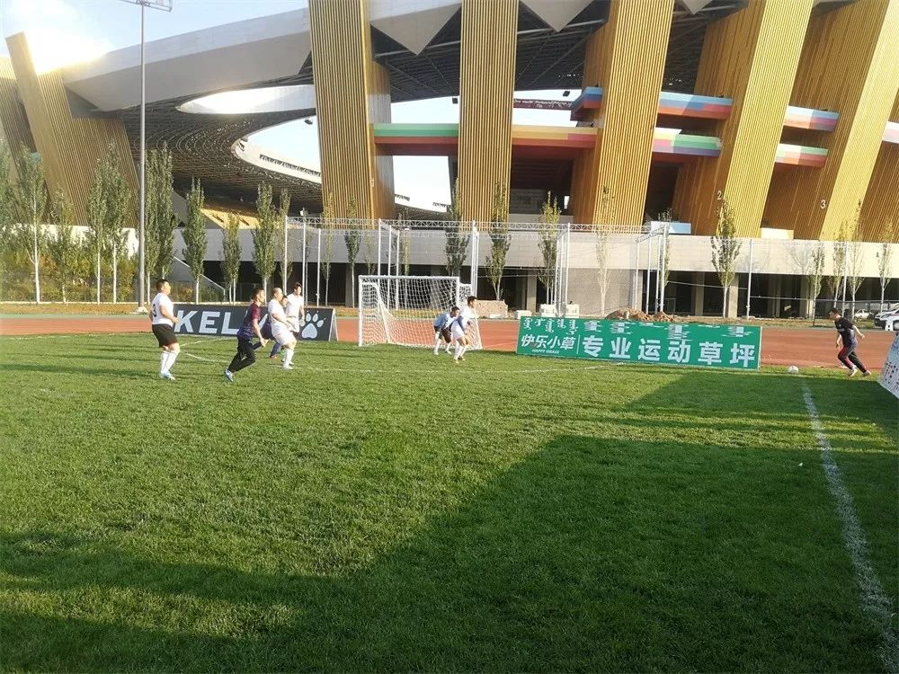 高新区取得鄂尔多斯市直机关第十三届职工运动会五人制足球比赛开门红
