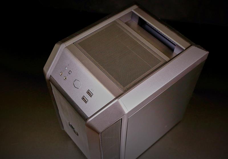 酷冷h100机箱,散热好的itx小主机