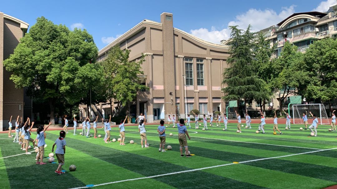 千里之行始于足下毛笔字,千里之行始于足下造句