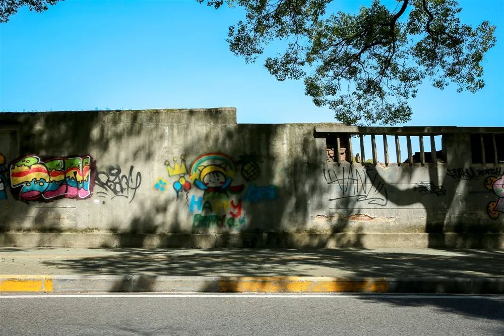 凭是什么读音,凭什么是谁的歌