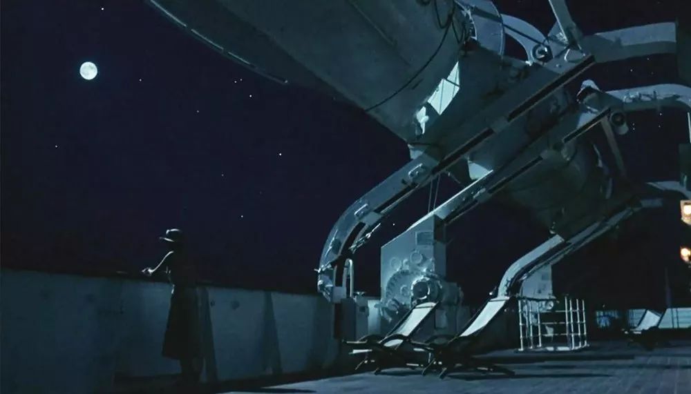 这部小说豆瓣评分高达9.2分 (豆瓣评分高的黑暗流小说)