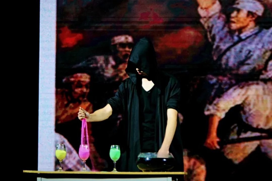 青春西航人共圆家国梦|西安航空学院庆祝新中国成立70周年暨2019年迎新晚会成功举办