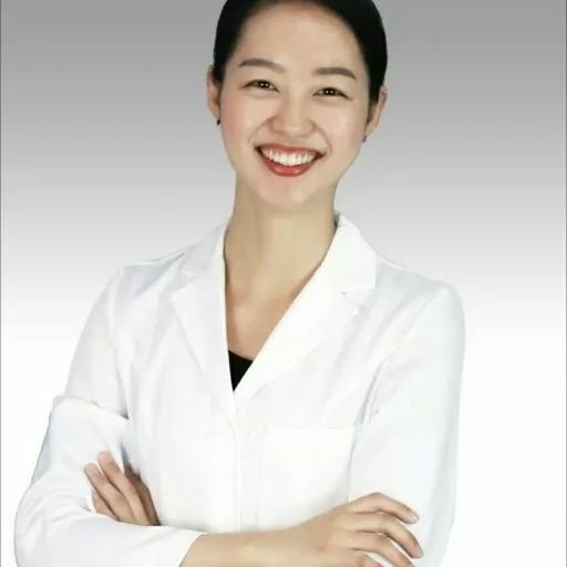 因为它，很多女孩子都不敢轻易笑了