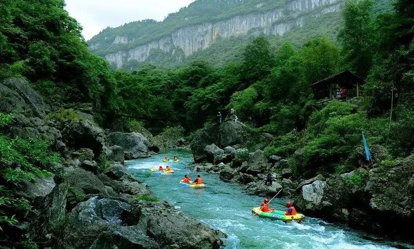 国庆期间贵阳出发自驾游路线,国庆小长假去哪玩贵阳