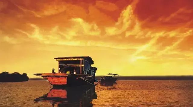 盛世如愿缅怀先烈|来浙里办文旅专区寻一条红色旅游线路，出发！