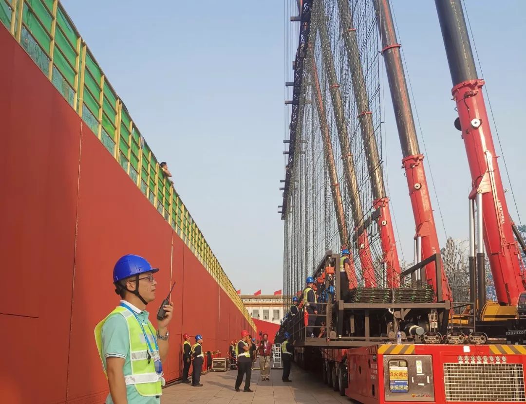 5400㎡的五星红旗创世界纪录！这个英雄团队功不可没！