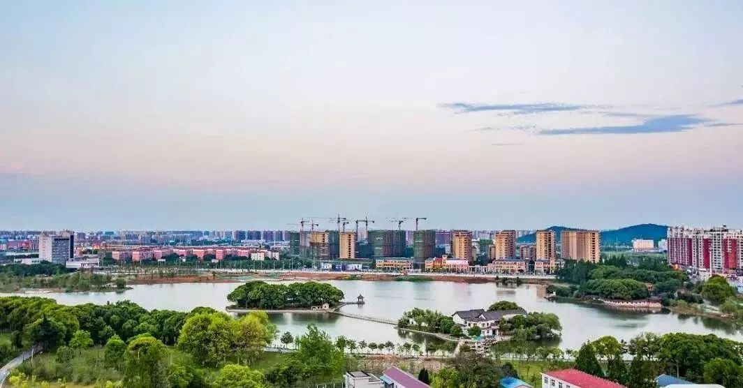 「国庆，我在芜湖过」“打卡”十里江湾公园，池州姑娘称“来对了”