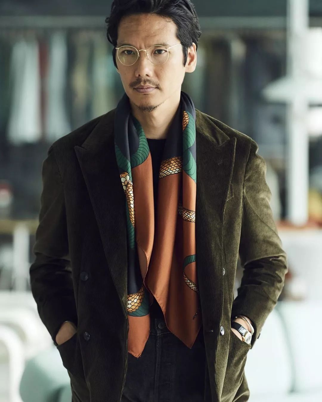 鐭笐鑳栭粦鐢风敓鎬庝箞閫嗚,鐭儢榛戠殑鐢风敓鎬庝箞閫嗚