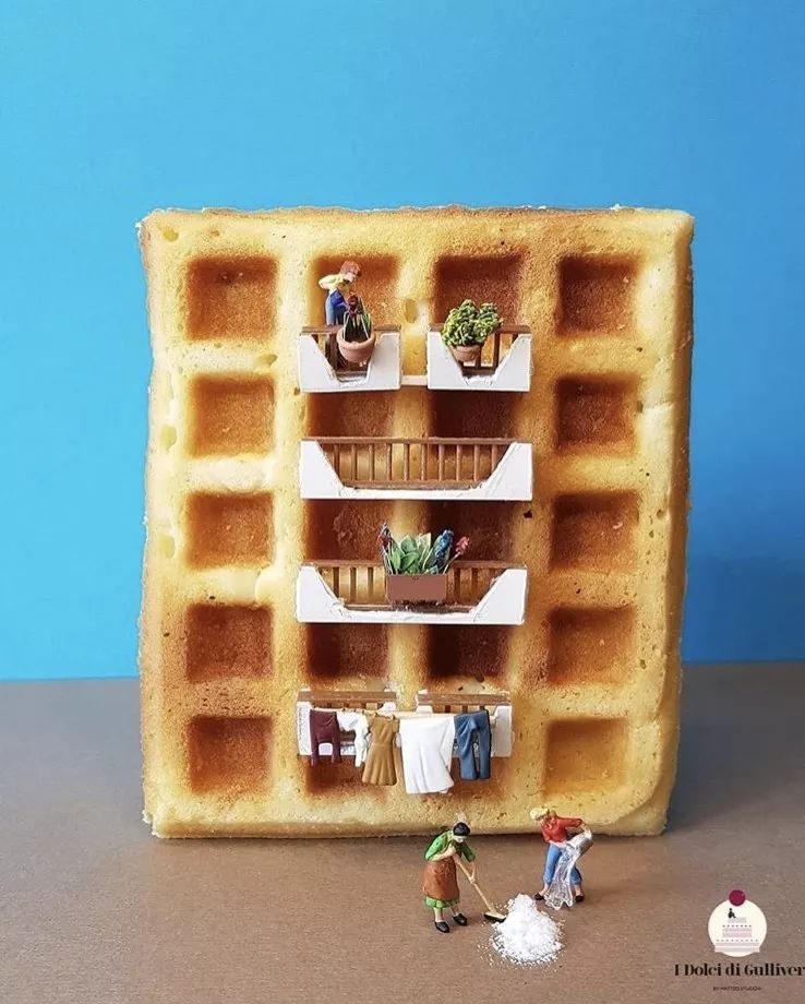 只能塞得下硬币的包、寿司大小的鞋……欢迎来到小人国