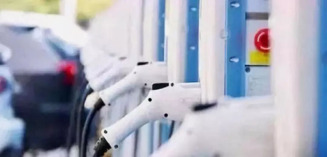 奔宝奥新能源汽车,奔宝奥最具代表性的车型