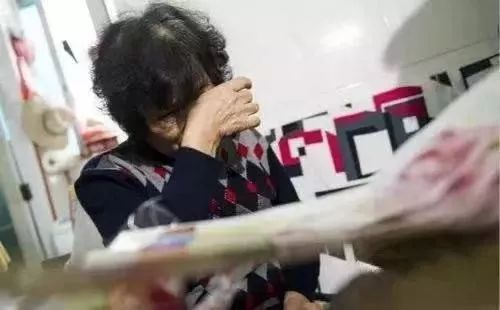 预防老年人保健品被骗的宣传,揭秘老年人保健品暴利真相