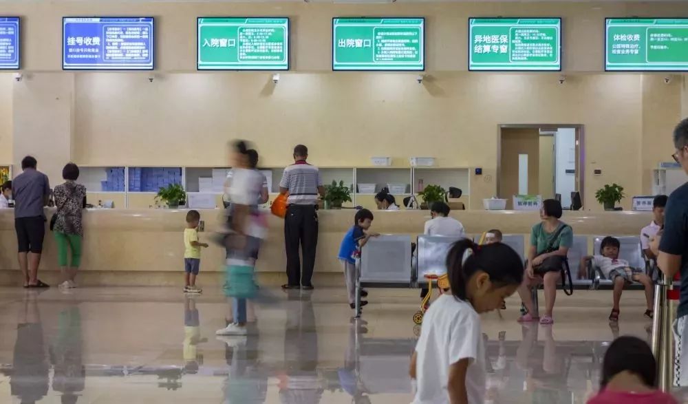 「我是他爸，我要救他！」这位父亲没退路，跑遍全国专家科室救儿子