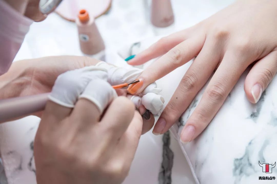 李沧优惠团购美睫,单色美甲9.9元活动河西