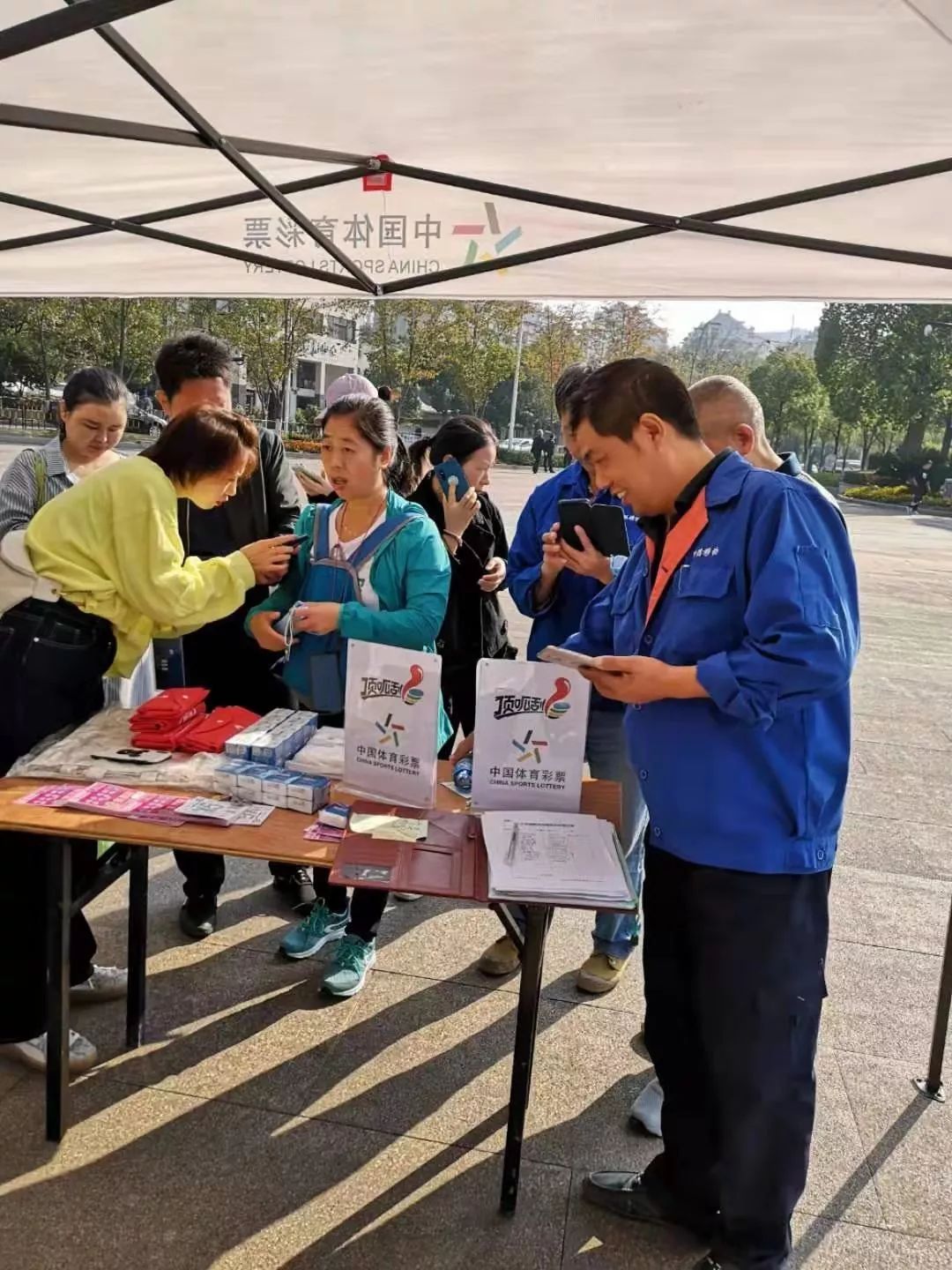 今天！有一场激烈的角逐在美丽千岛湖上演！