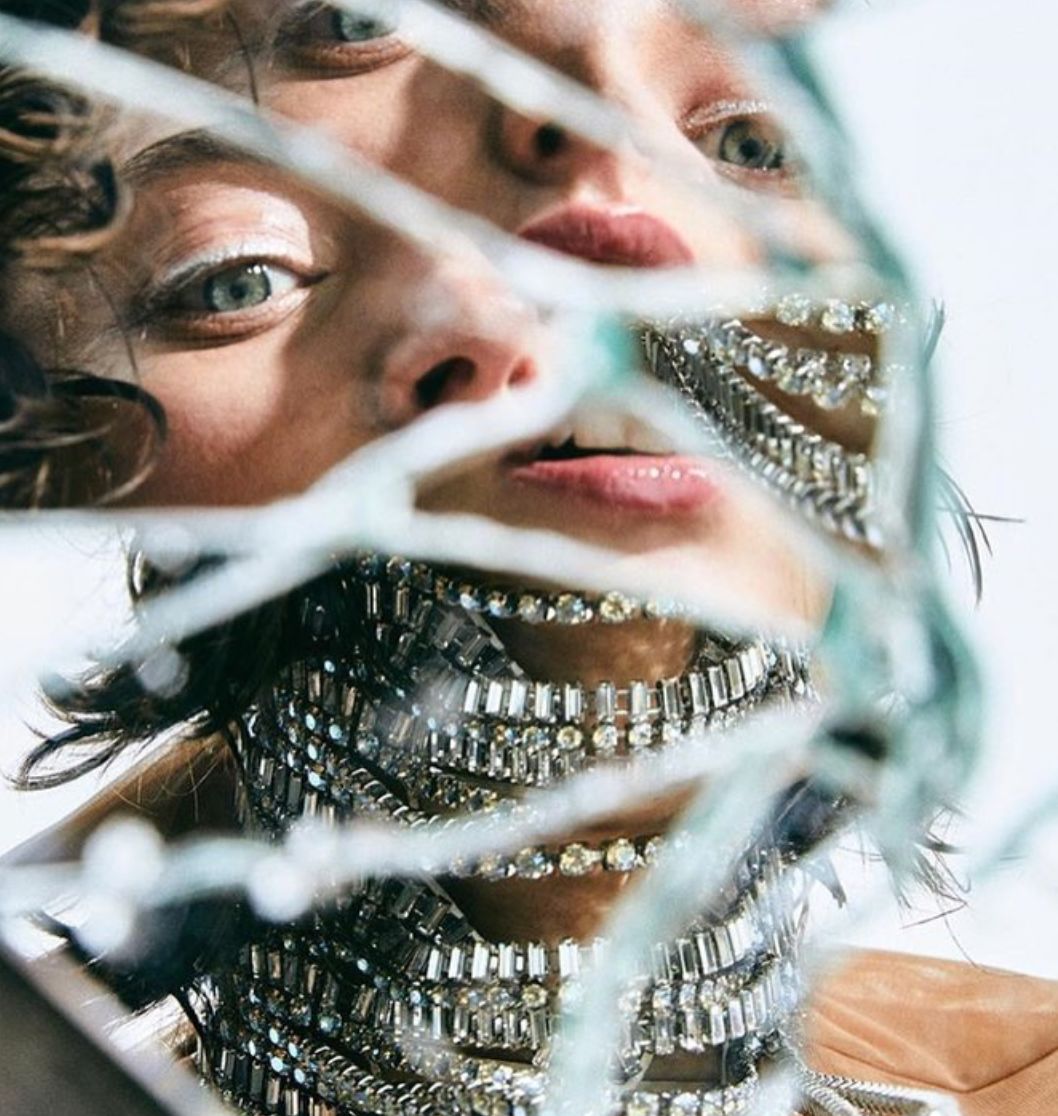 濂硅璁＄殑鐝犲疂璁╅檲涔旀仼鍙规湇,浠栬璁＄殑姣忎竴浠剁彔瀹濋兘鏄壓鏈搧