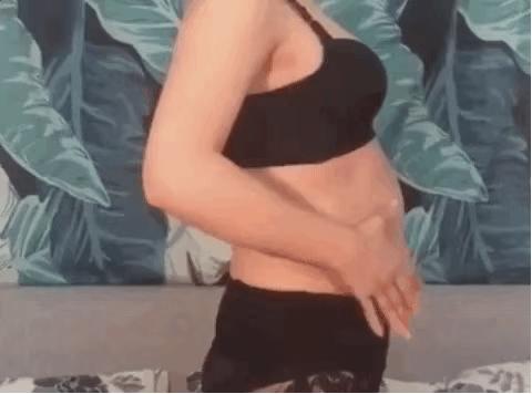 “旺夫小花”逆袭霸屏荧幕,接地气身材却遭网友吐槽