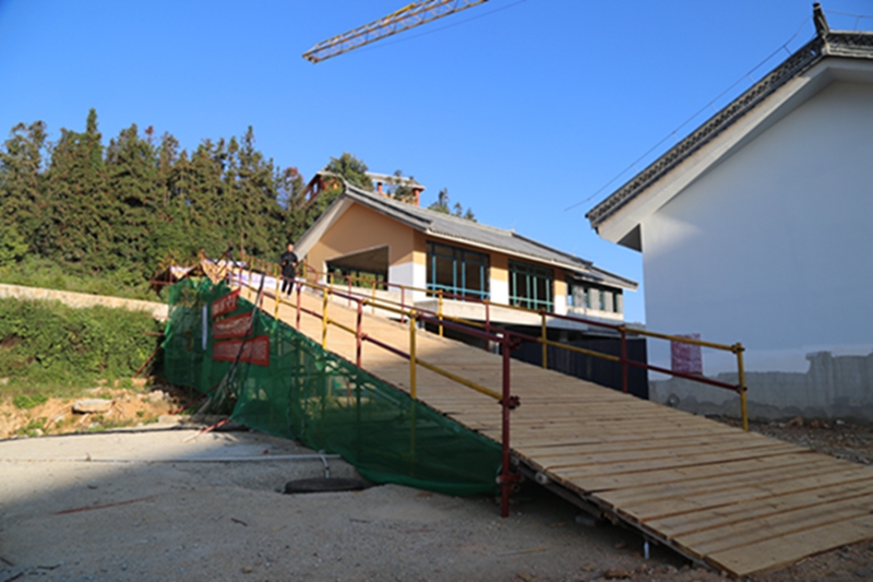 先睹为快跟着赛道设计师李果一起看赛道