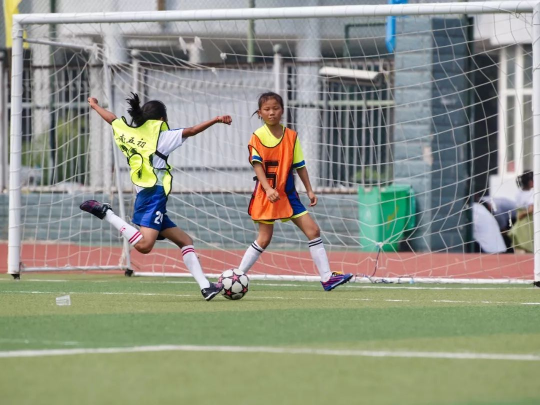 全国校园足球试点学校名单,阜南青少年校园足球队