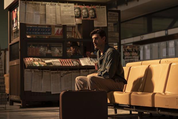 迈克尔基顿和克里斯蒂安贝尔,迈克尔基顿布鲁斯